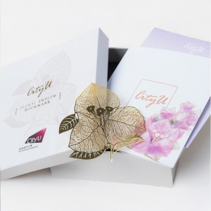 CityU Floral Emblem Bookmark Gift Box